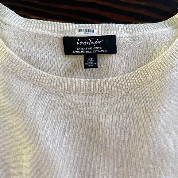 LORD & TAYLOR Women's cream fine merino sweater, S - Picture 4 of 7